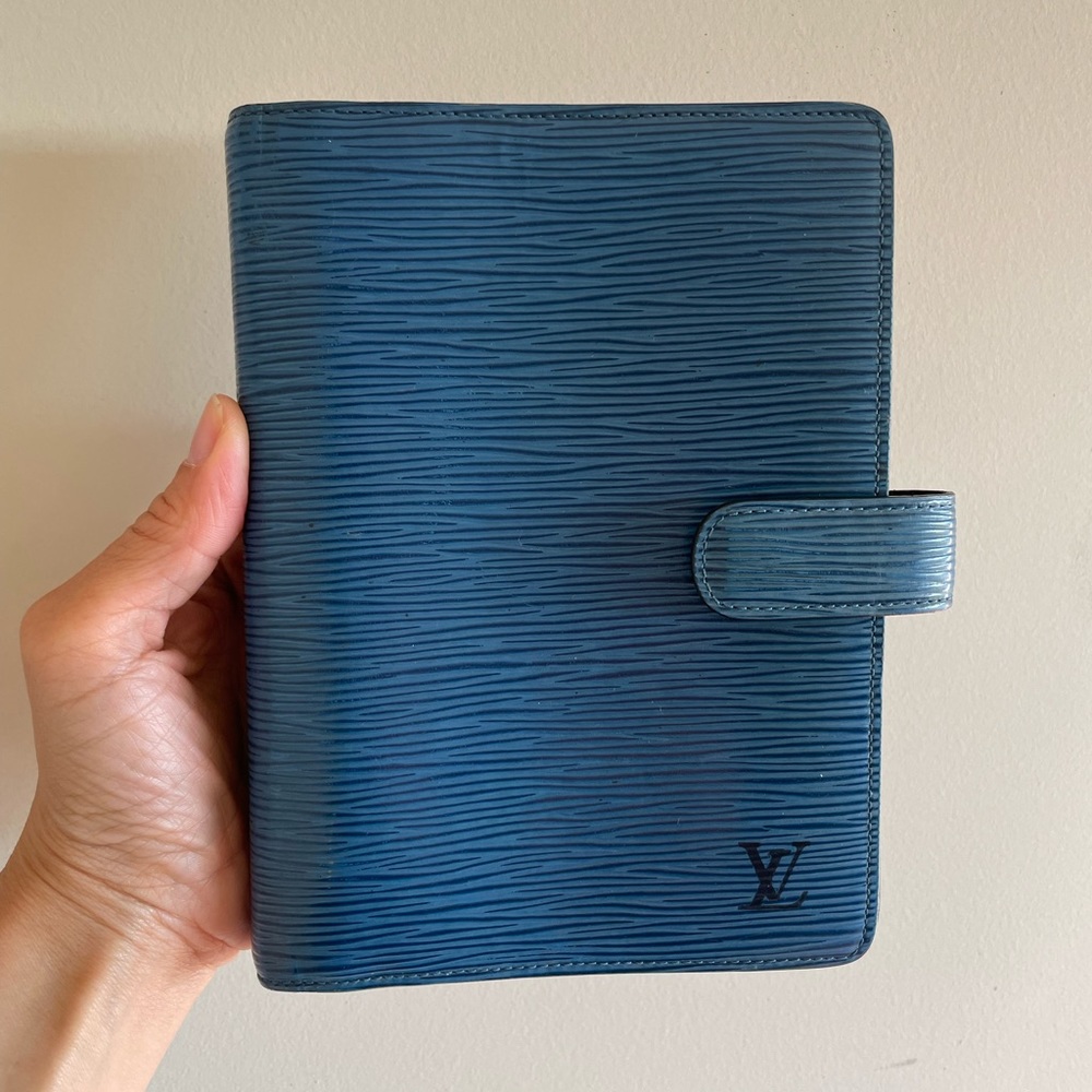 Authentic Louis Vuitton Agenda MM blue Epi - Picture 2 of 15